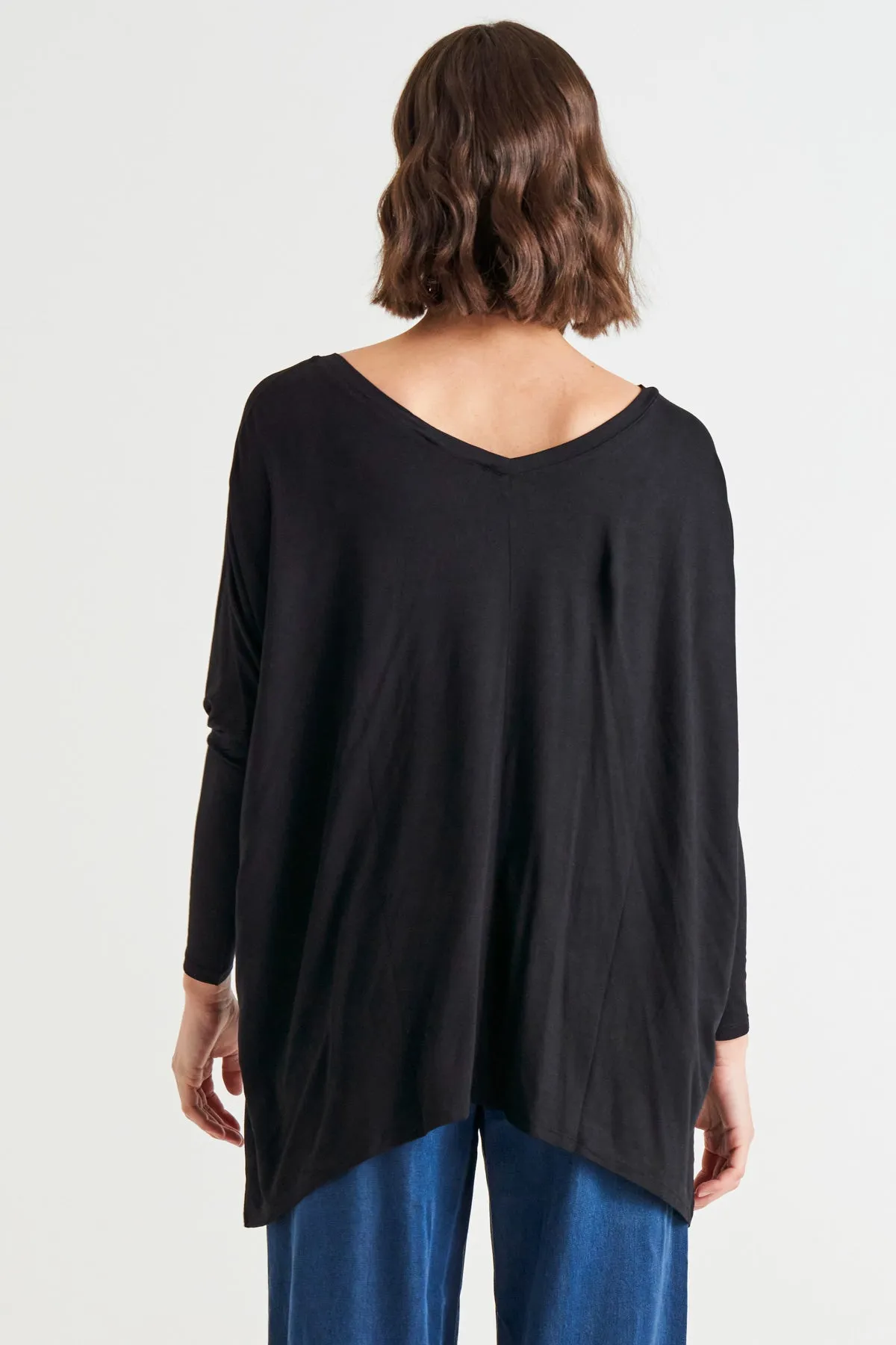 Betty Basics Kyoto V-Neck Tee Black