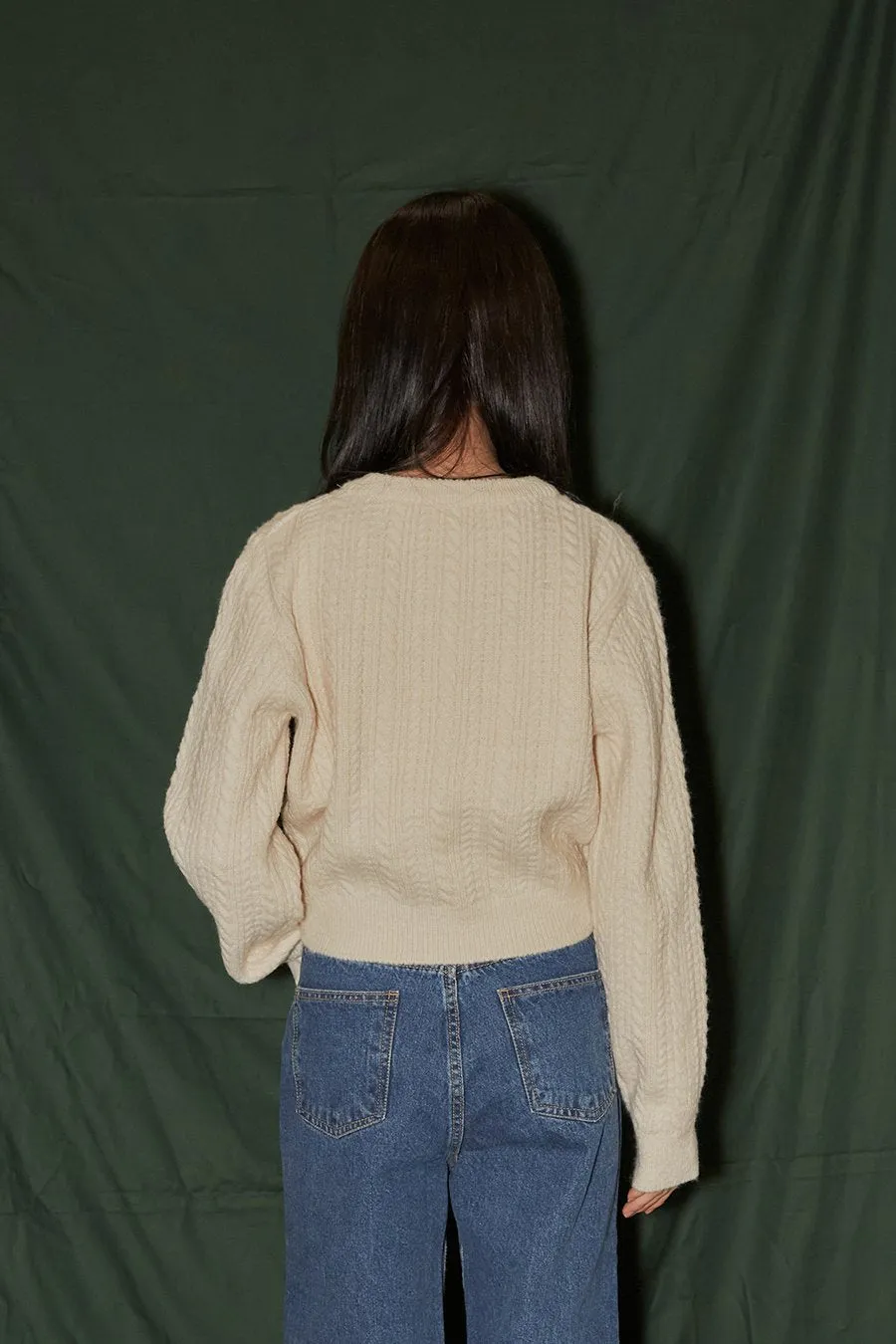 Cropped Cable Knit F6