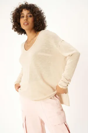 Mae Textured Relaxed V-Neck Long Sleeve - Oyster Beige